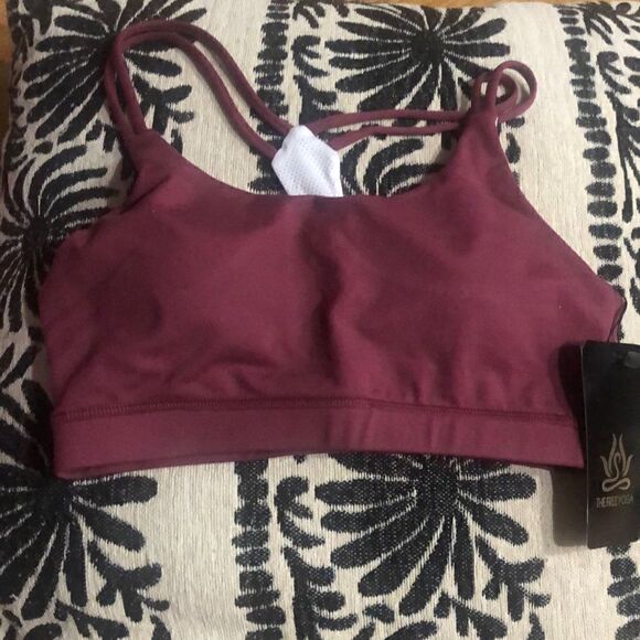 FREE YOGA WORK OUT BRA SZ SMALL NWT - Picture 1 of 5